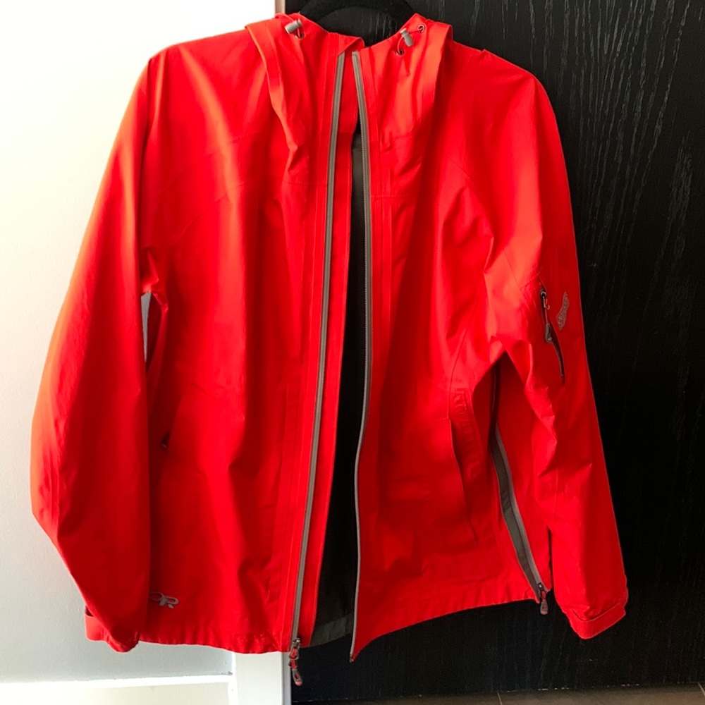 Gortex outdoor research gortex jacket size L